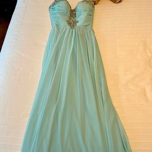 Tony bowls le gala dress